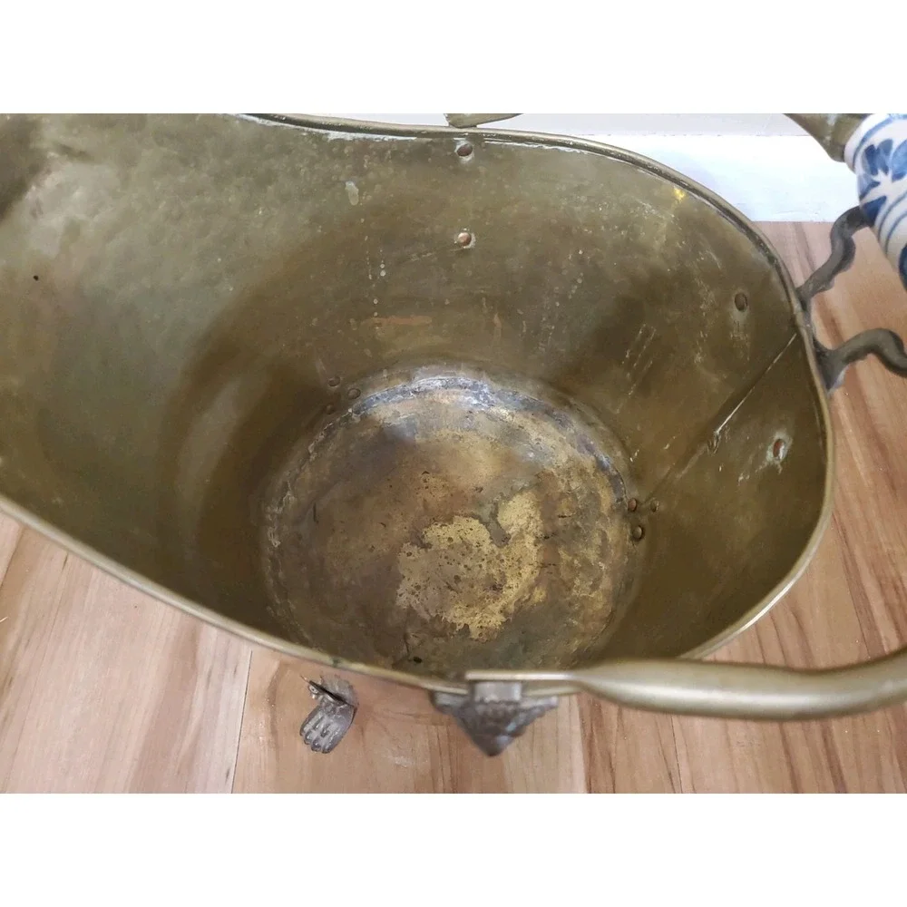 Vintage Brass Coal Scuttle‎ Bucket Lion Head Claw Feet Ceramic Handle